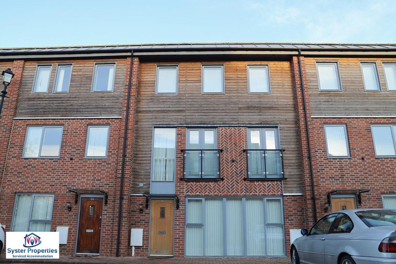 Syster Properties Serviced Accommodation Leicester 5 Bedroom House Glen View Buitenkant foto