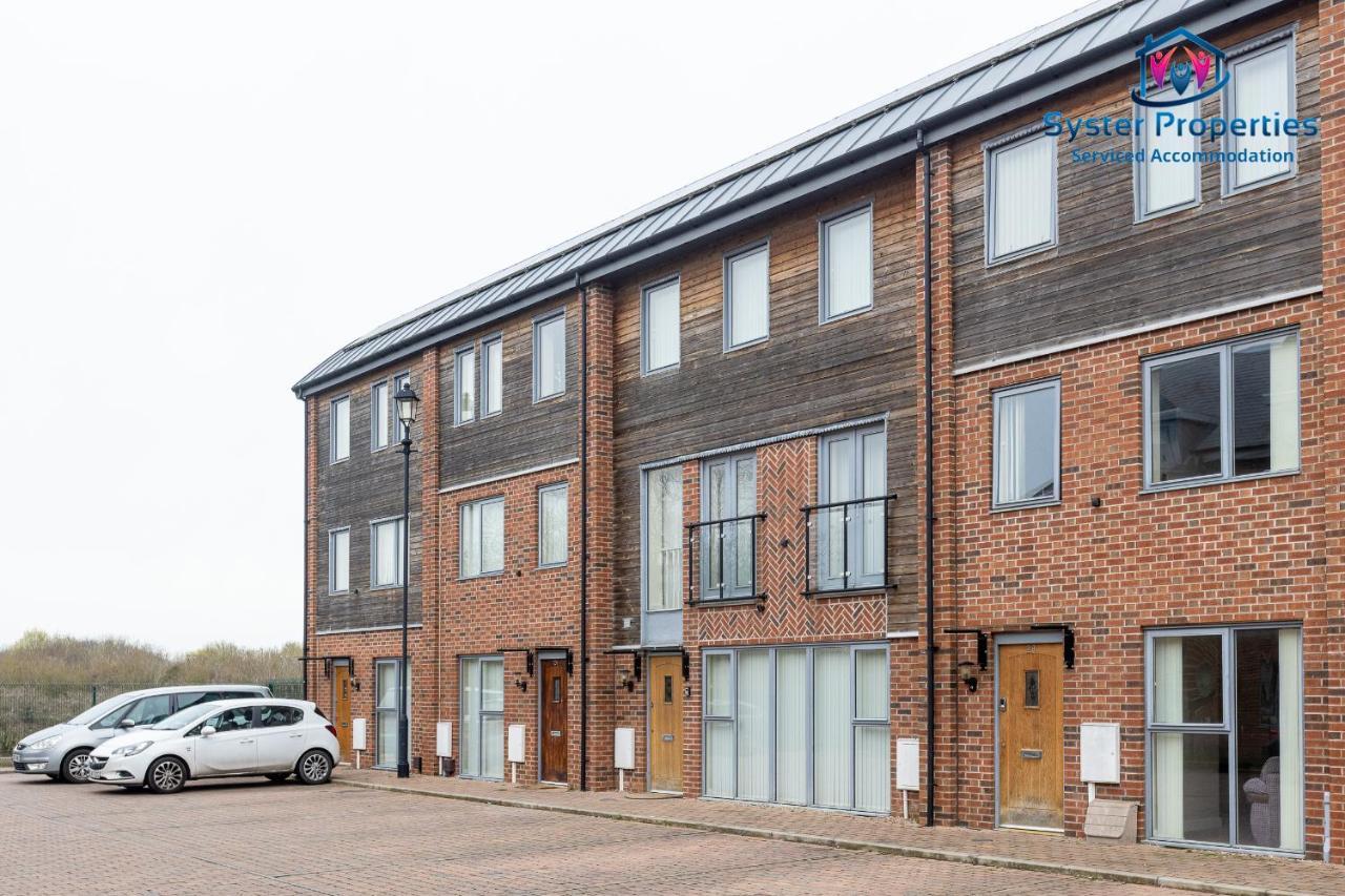 Syster Properties Serviced Accommodation Leicester 5 Bedroom House Glen View Buitenkant foto