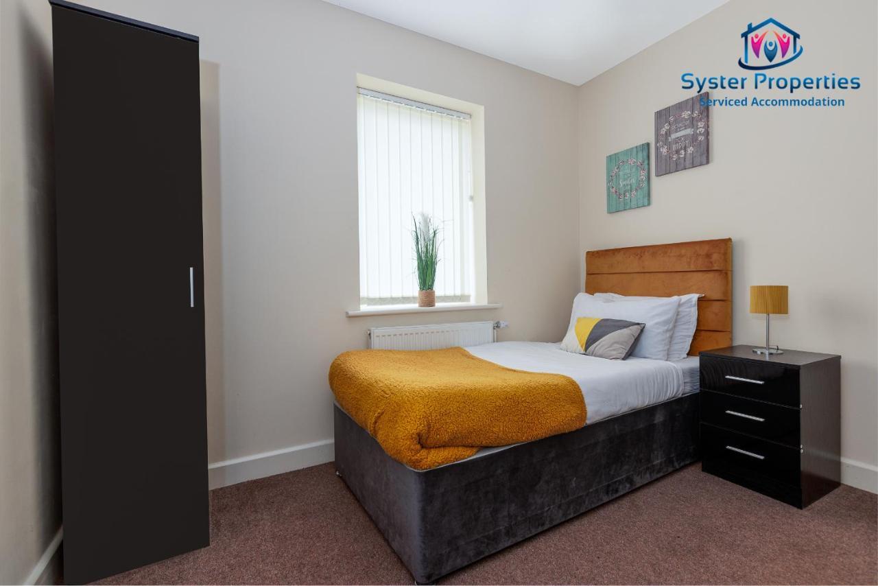 Syster Properties Serviced Accommodation Leicester 5 Bedroom House Glen View Buitenkant foto